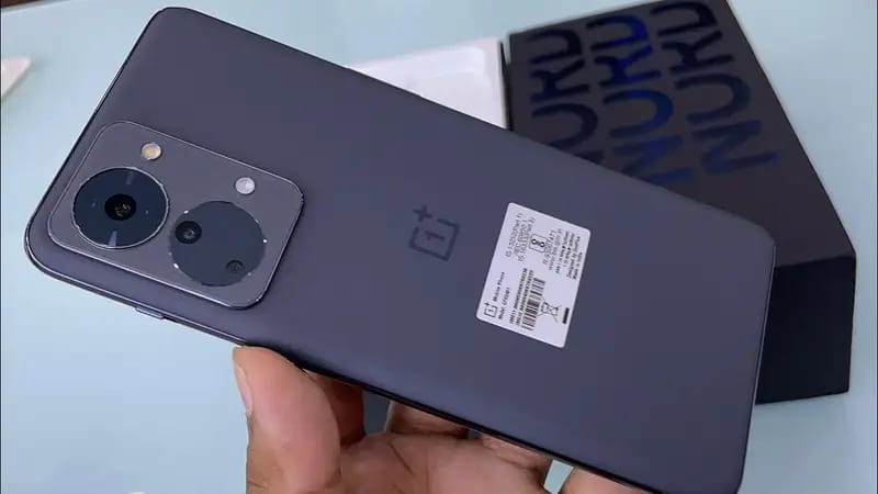 OnePlus Nord 2T 5G